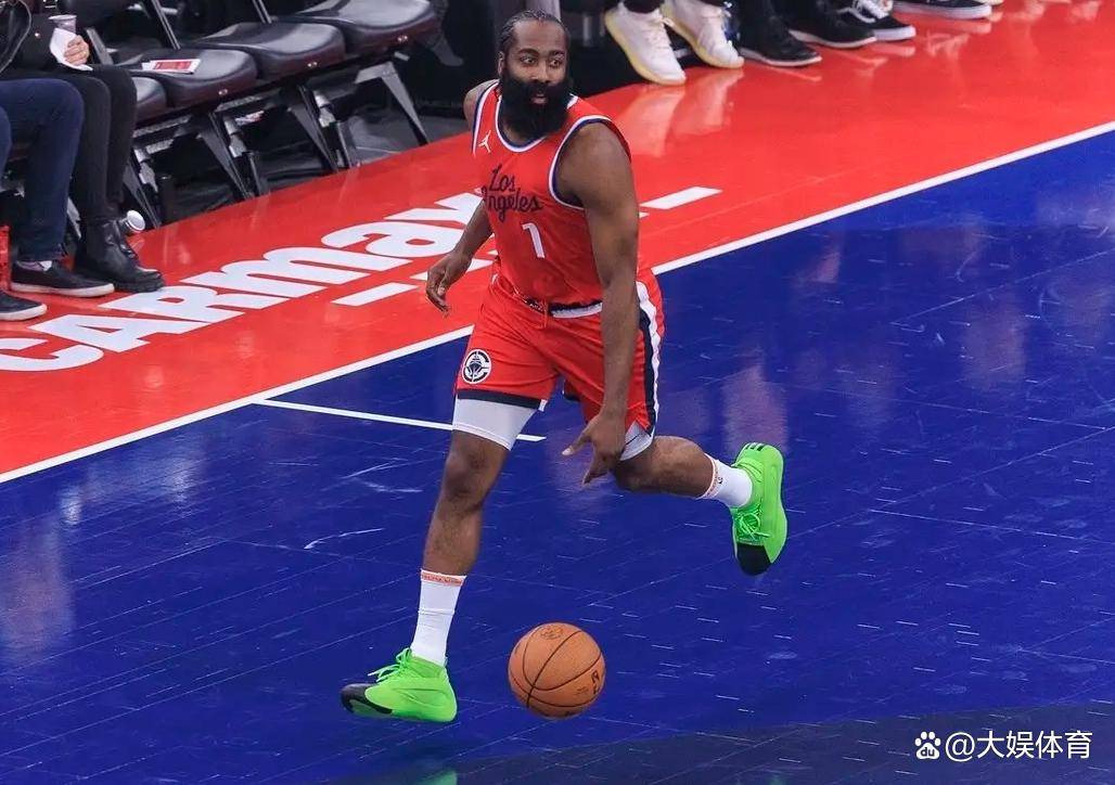 哈登迎来五赛季出色发挥，切尔西观众热烈欢呼！气势如虹延续