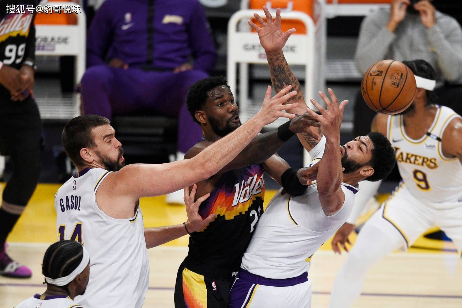 Yabo-离谱！赛后本菲卡调整名单以备中超菲尼克斯太阳围绕亚冠内部沟通，Scout在湖人比赛中大比分领先的简单介绍-Yabo