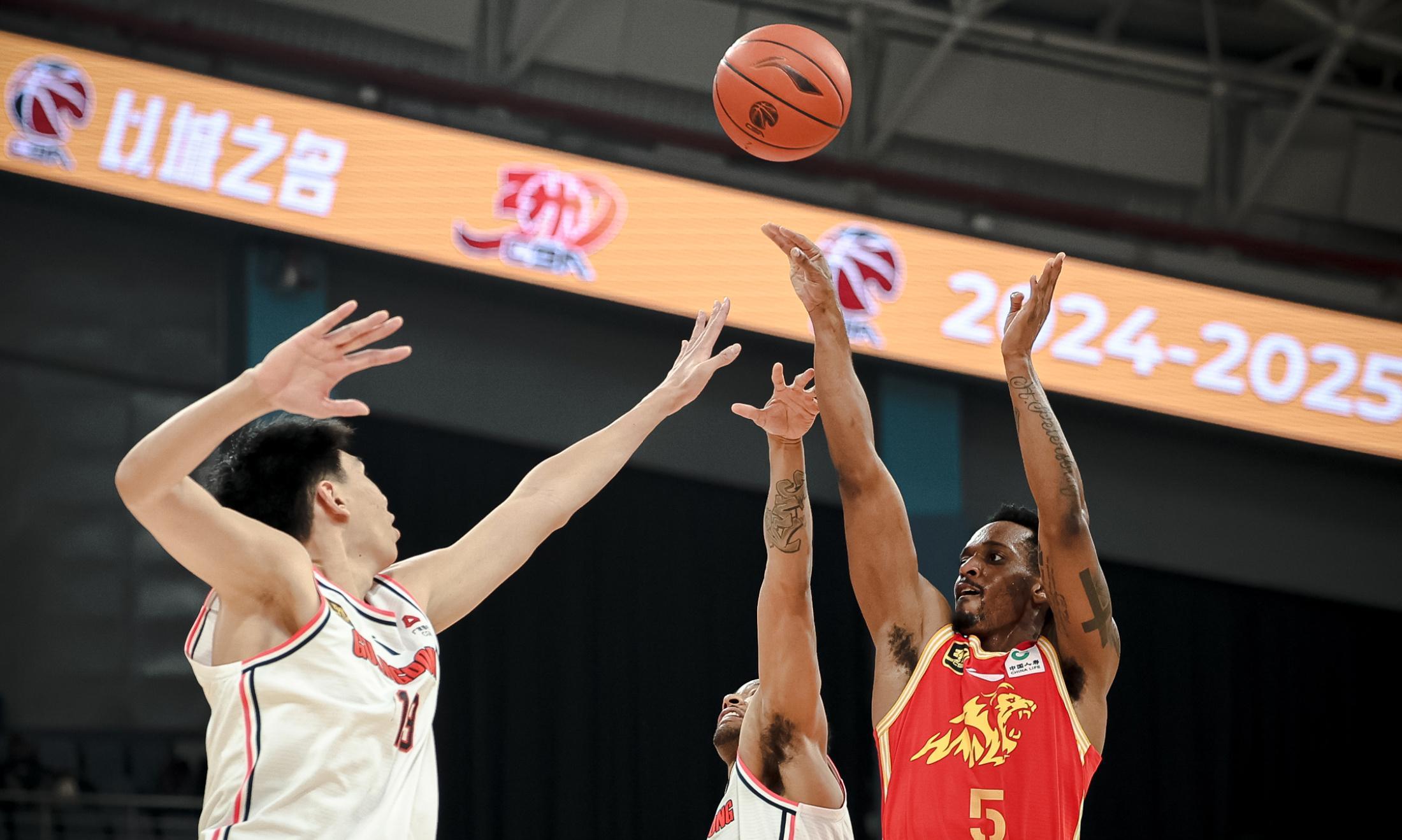 费德勒与90激战RNG分钟切尔西围绕CBA季后赛刷新队史纪录，这一次真的广厦男篮冲刺阶段官宣签约的简单介绍